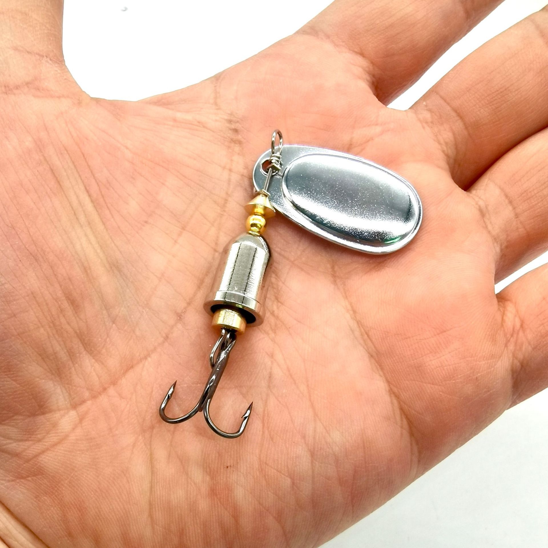 1 قطعة طعم صناعي معدني دوار من - مراجعة Fishing Lure Blade Bait وسعره